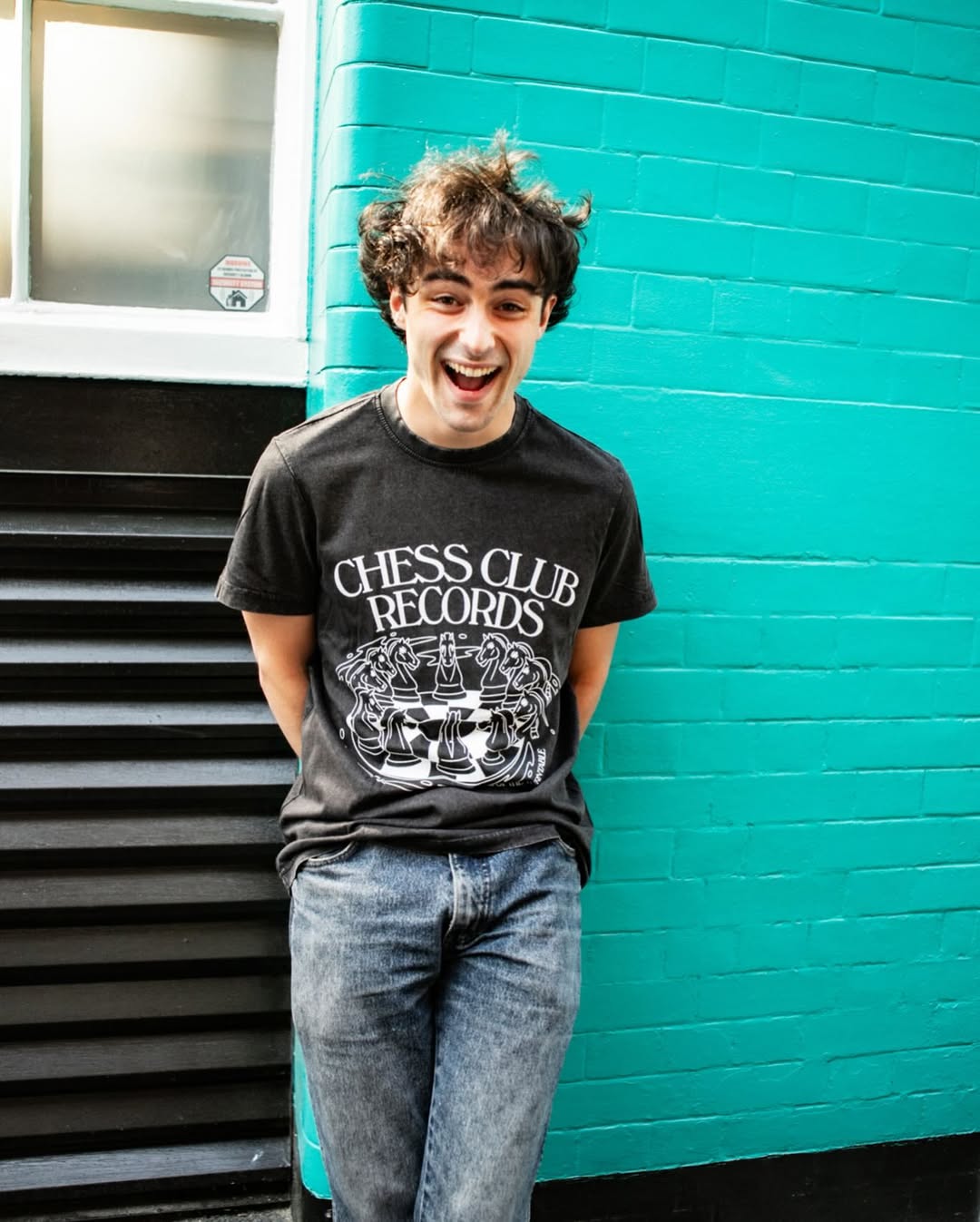 Chess Club Records Knights of the Turntable bundle t-shirt M