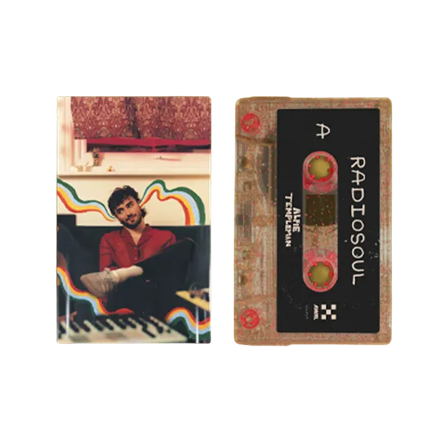 Alfie Templeman Radiosoul Cassette Rouge Pailletée